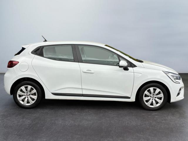 Renault Clio image 8