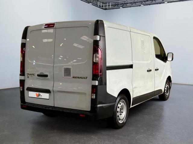 Renault Trafic image 3