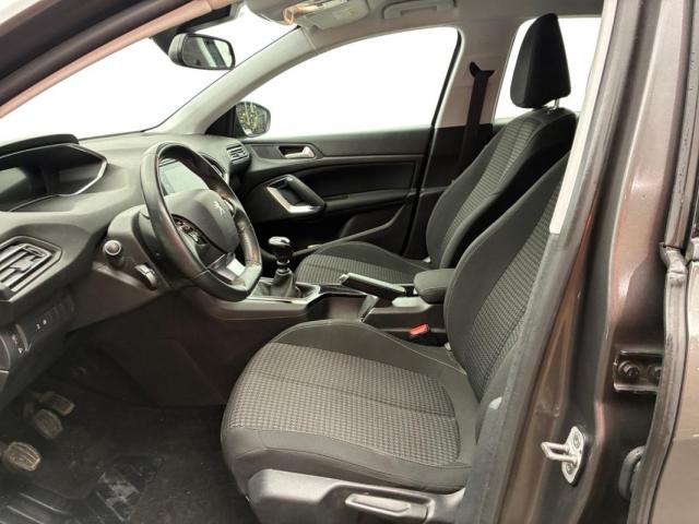 Peugeot 308 image 3