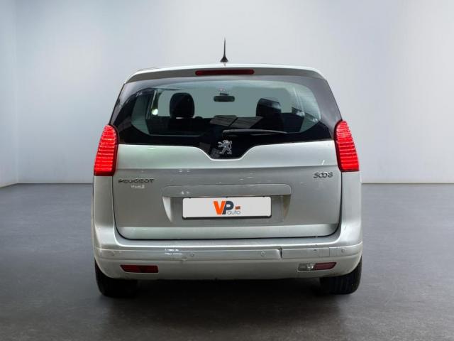 Peugeot 5008 image 5