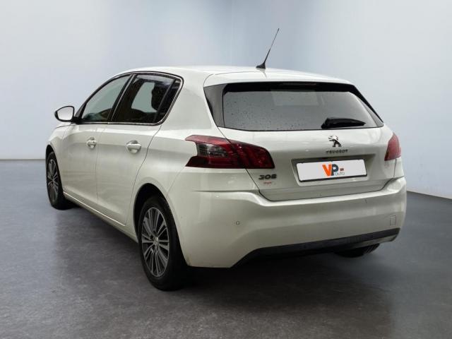 Peugeot 308 image 1