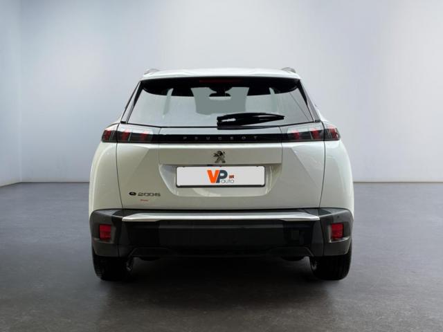 Peugeot 2008 image 1