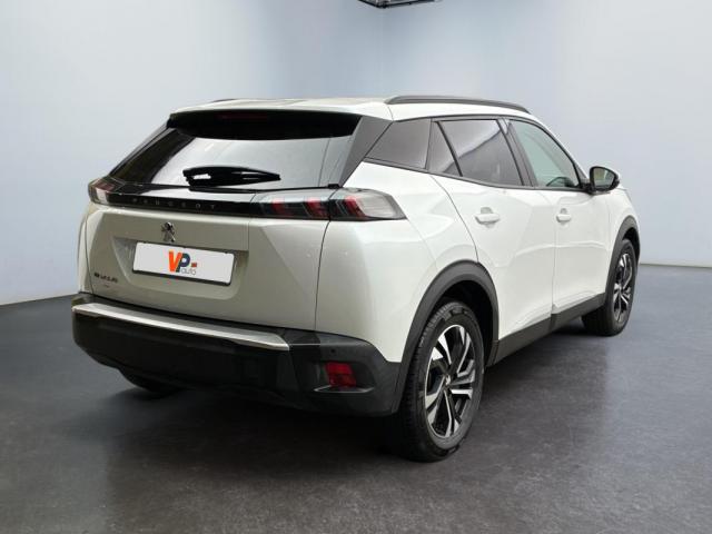 Peugeot 2008 image 3