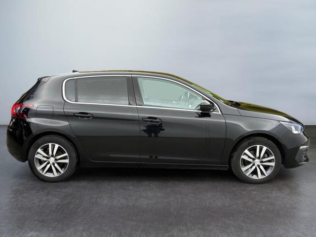 Peugeot 308 image 6