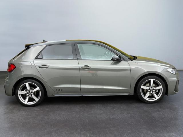 Audi A1 Sportback image 2