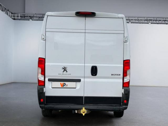 Peugeot Boxer image 8