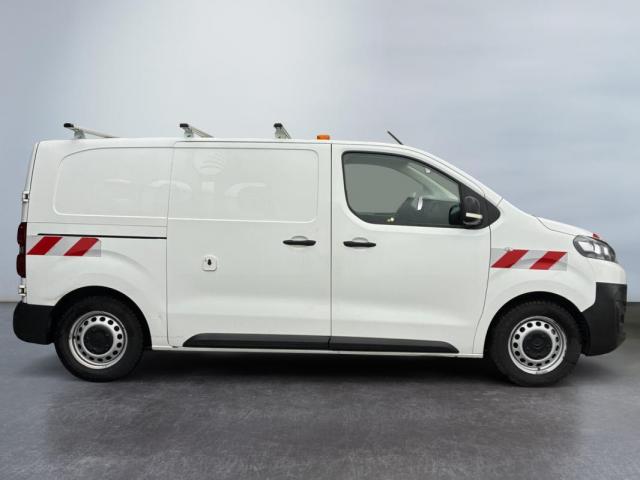 Citroen Jumpy image 3