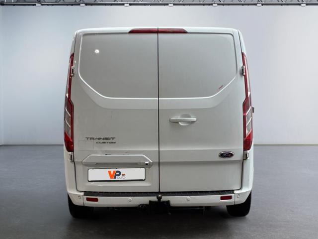 Ford Transit Custom image 3
