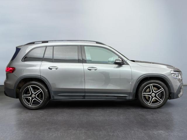 Mercedes Benz Glb image 3