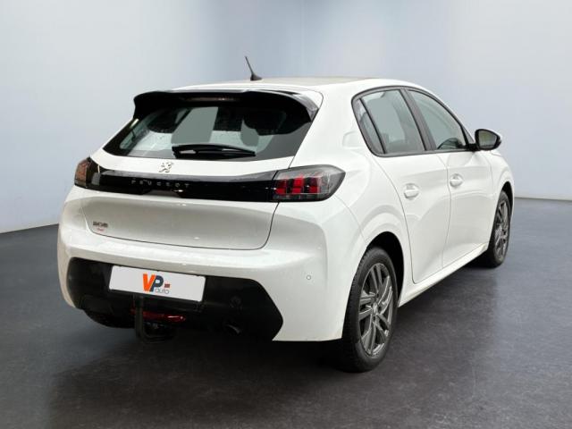 Peugeot 208 image 7