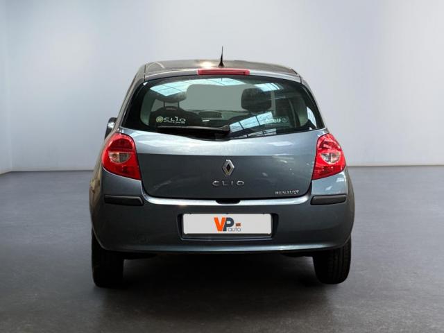 Renault Clio image 1