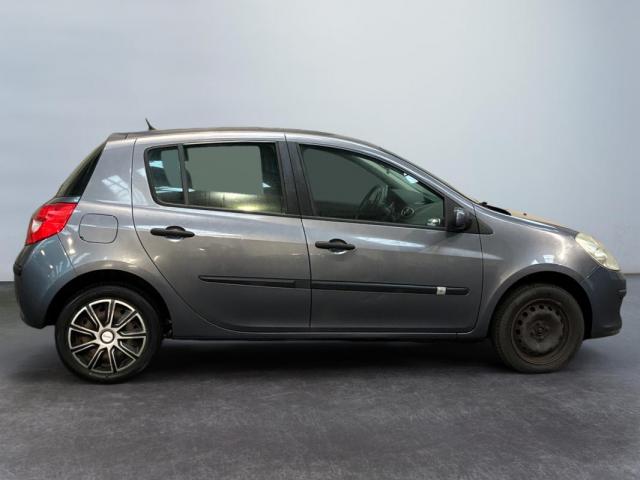 Renault Clio image 7