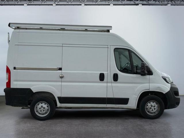 Peugeot Boxer image 3