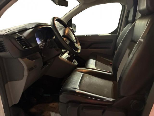Peugeot Expert image 8