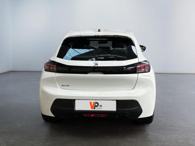 Peugeot 208 image 6