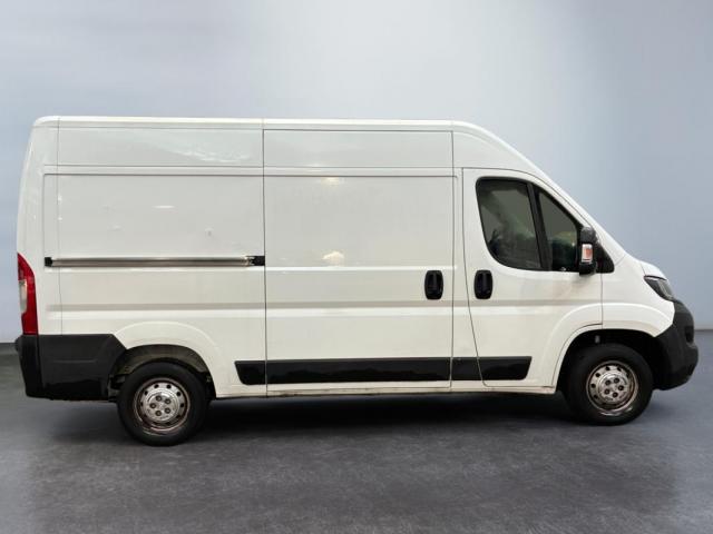 Peugeot Boxer image 3