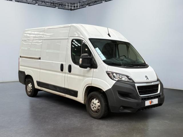 Peugeot Boxer image 1