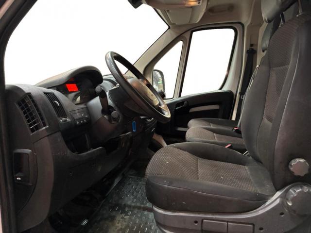 Peugeot Boxer image 6