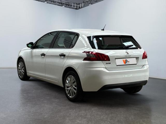 Peugeot 308 image 2