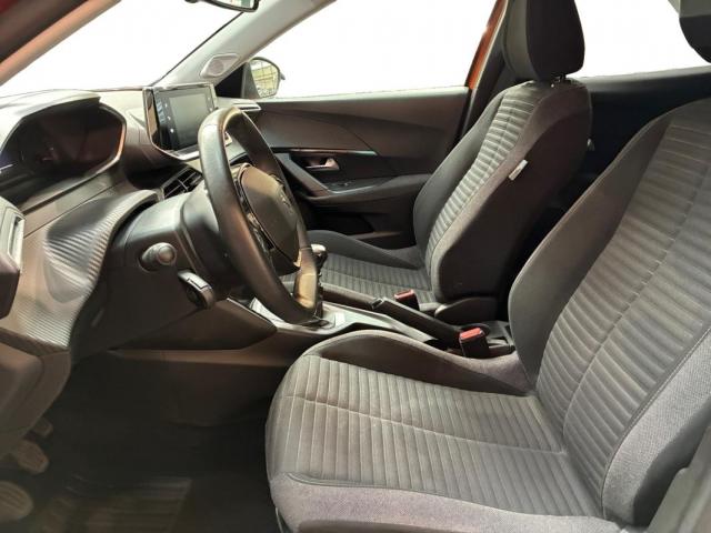 Peugeot 2008 image 1