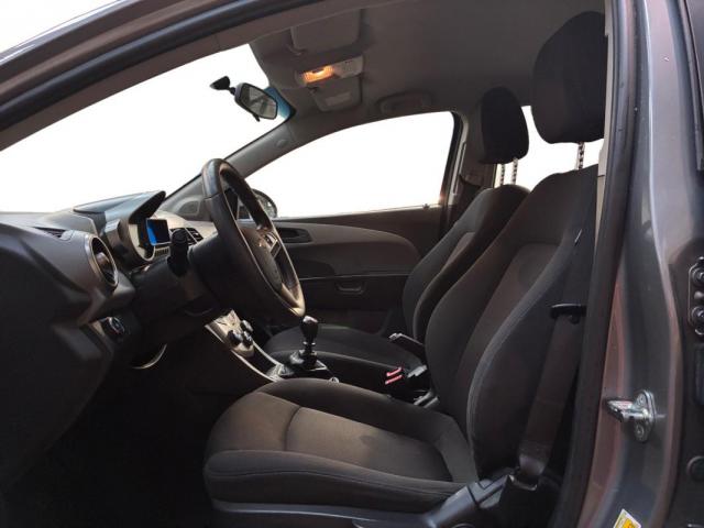 Chevrolet Aveo image 3