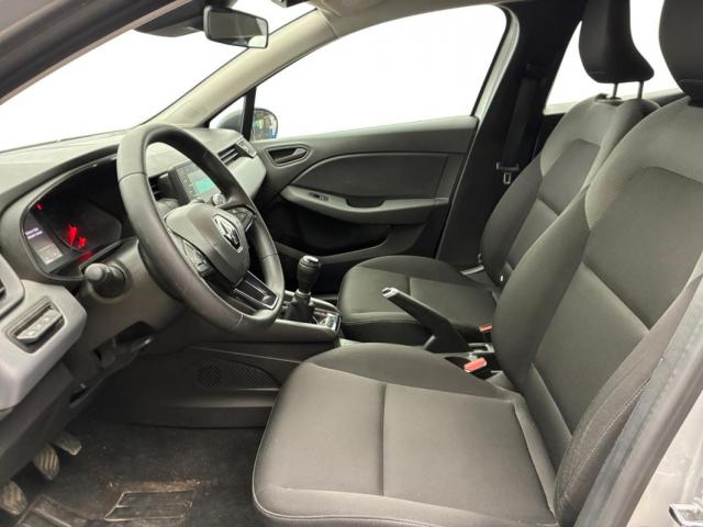 Renault Clio image 8