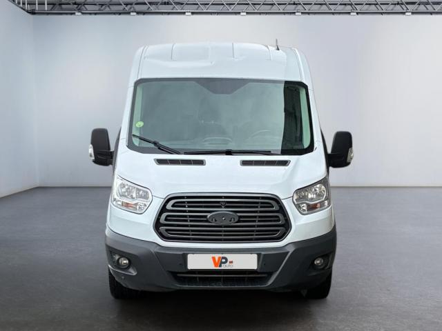 Ford Transit image 6