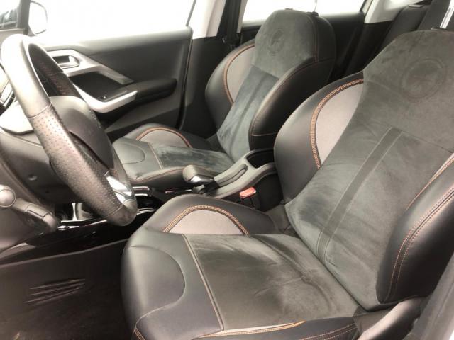 Peugeot 2008 image 2