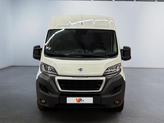 Peugeot Boxer image 1