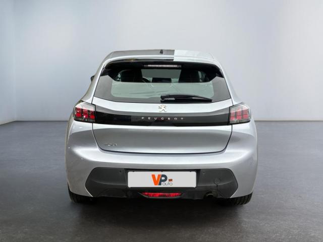Peugeot 208 image 1