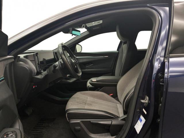 Renault Mégane E-Tech image 1