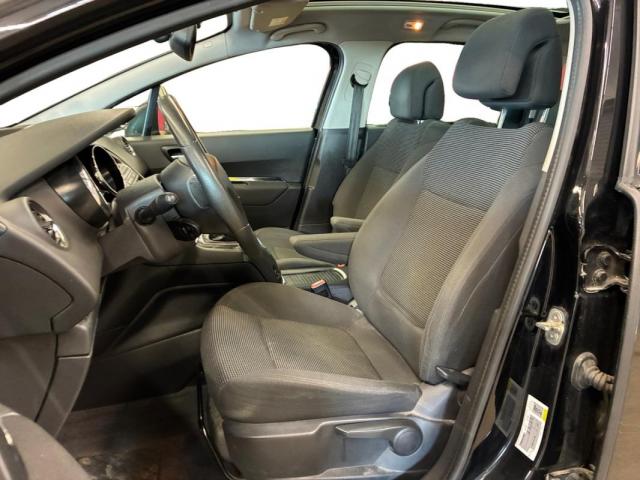 Peugeot 5008 image 7
