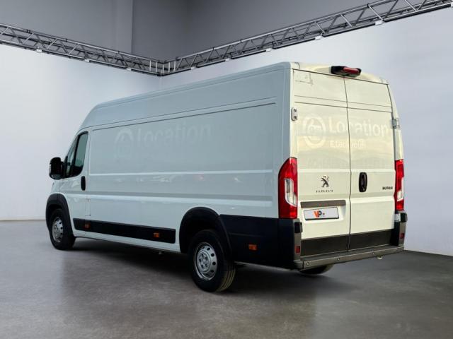Peugeot Boxer image 1