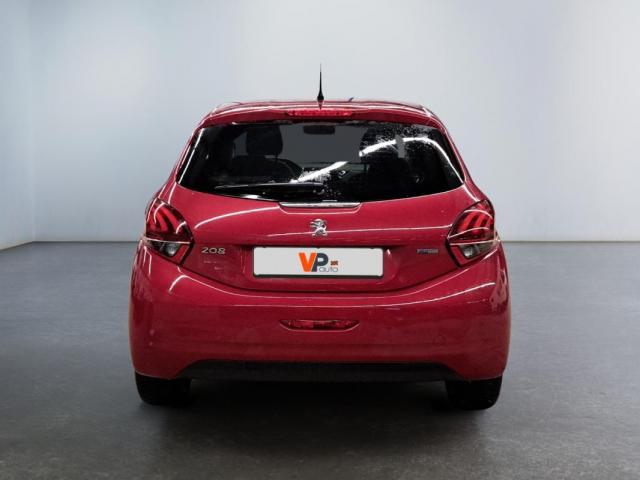 Peugeot 208 image 6