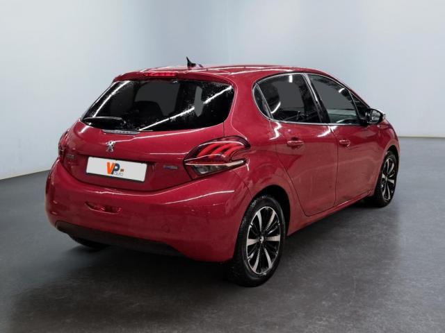Peugeot 208 image 7