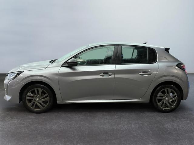 Peugeot 208 image 8
