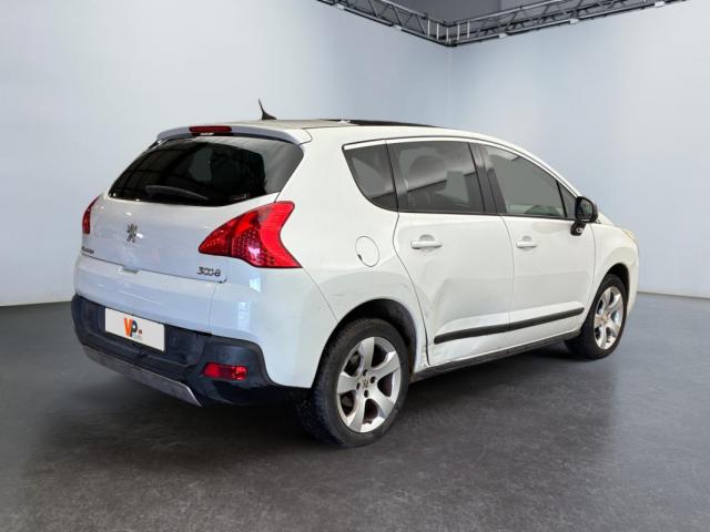 Peugeot 3008 image 2