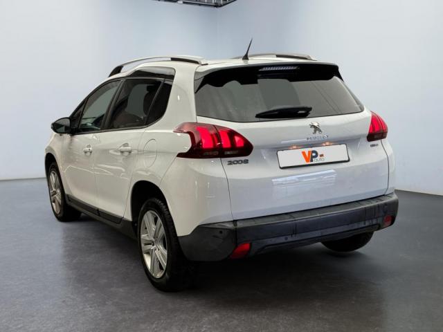 Peugeot 2008 image 6