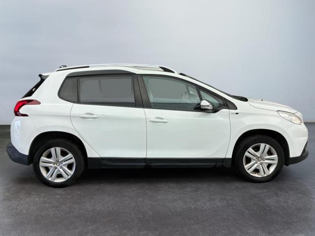 Peugeot 2008 image 7