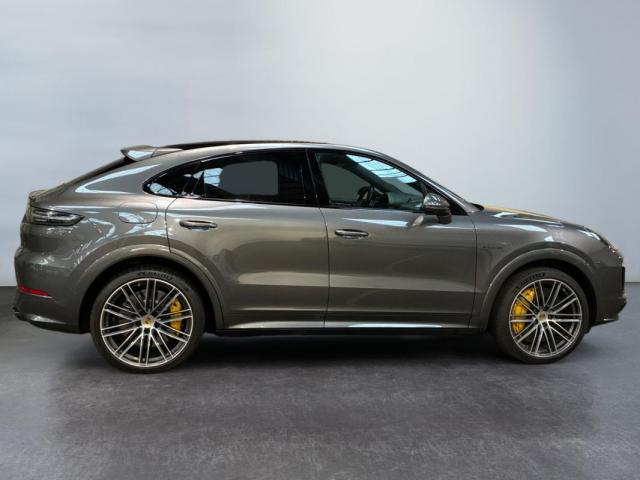 Porsche Cayenne Coupé image 6