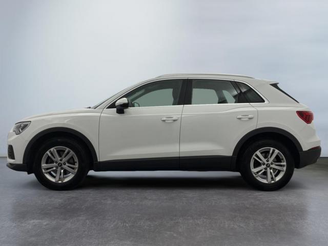 Audi Q3 image 2