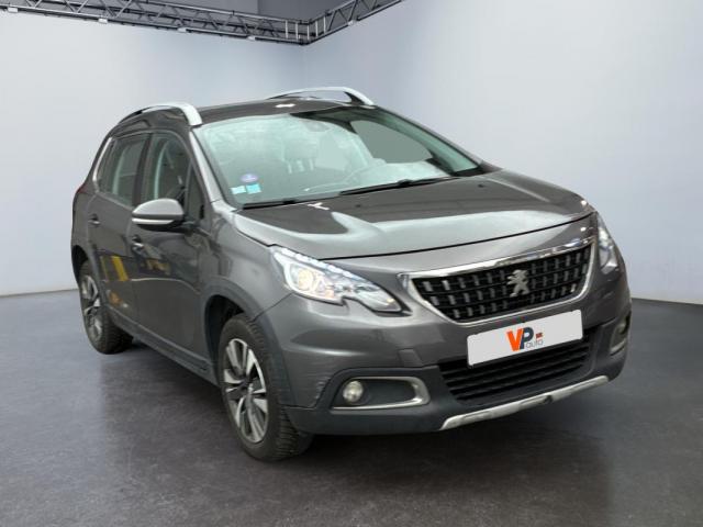 Peugeot 2008 image 2