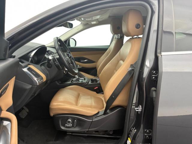 Jaguar E-Pace image 6