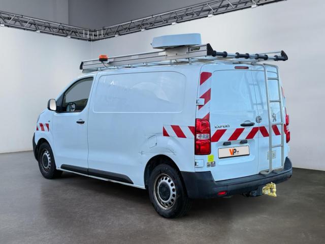 Peugeot Expert image 1