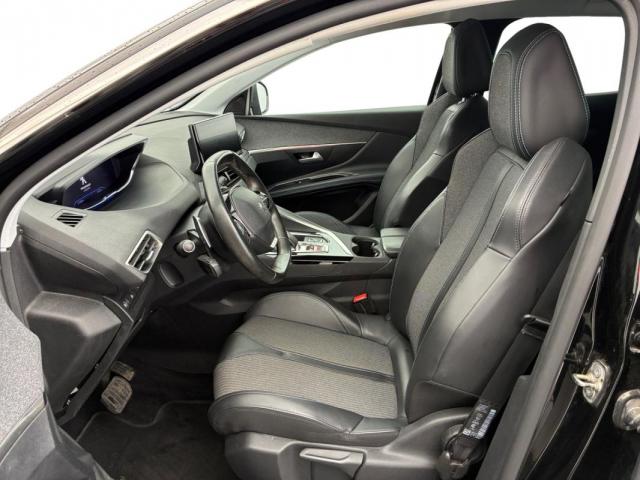 Peugeot 3008 image 3