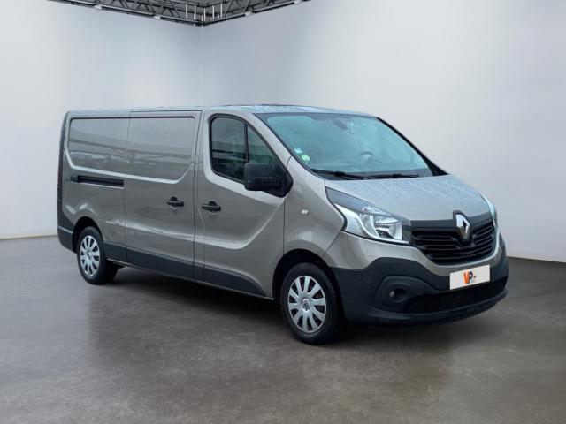 Renault Trafic image 8
