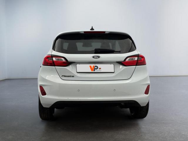 Ford Fiesta image 8