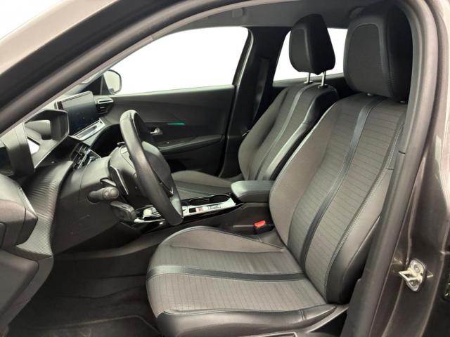 Peugeot 2008 image 7