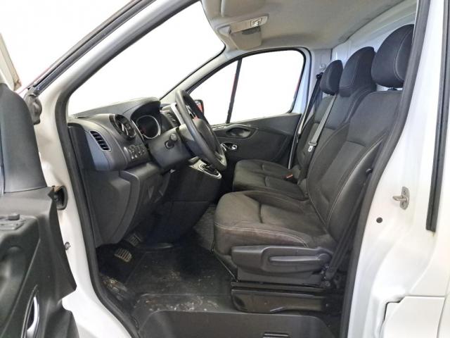 Renault Trafic image 7