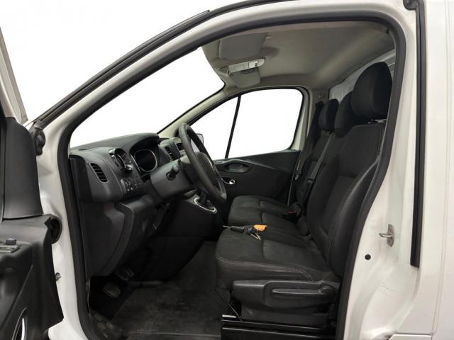 Renault Trafic image 4